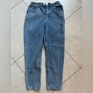 Forever 21 high rise paper bag-looking jean in size S